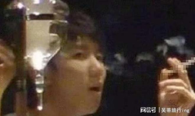 8年后的王源还是走上了陈志朋的老路麻将胡了电子游戏虎落平阳被犬欺单飞(图15)